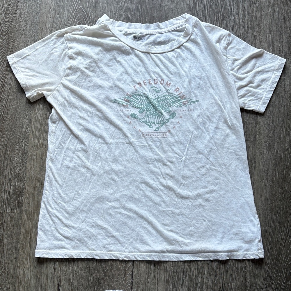 Kids’ Freedom T-shirt with an eagle